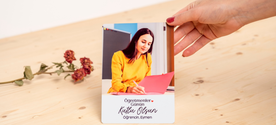 24 Kasım Öğretmenler Günü Hediyesi Sosyopix ile Kişiye Özel Olsun 1 Öğretmenler Günü Hediyen Sosyopix ile Kişiye Özel Olsun