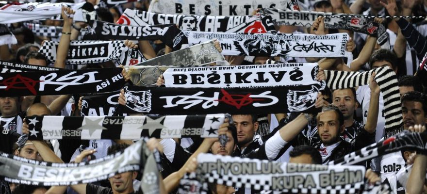 Beşiktaş Fanatikleri için Hediye Fikirleri - 4 Hediye 1 BESIKTAS TARAFTARI