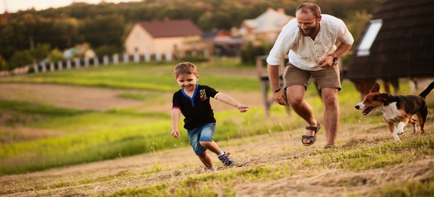 Cocuklarla Yalniz Birakilmamasi Gereken Babalar 1